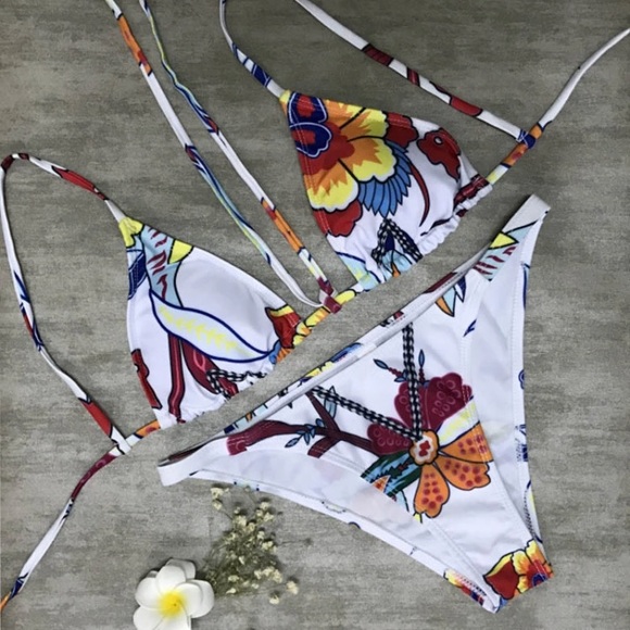 Floral Bikini Set - Picture 2 of 3